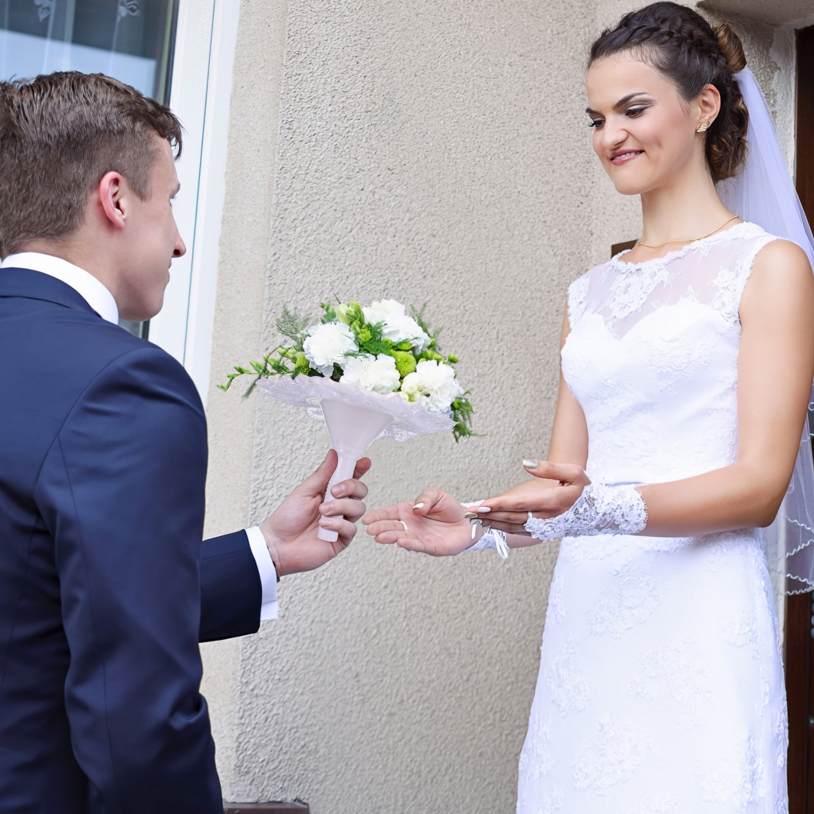 1 комплект: Подставка для цвет – обзор и цена Bouquet Holder Foam
